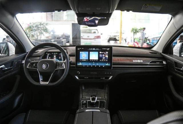 2018新能源車銷量破百萬(wàn) 誰(shuí)是大贏家？