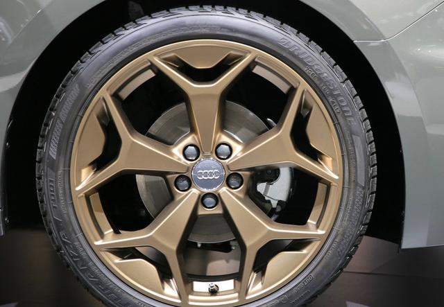 最便宜的奥迪，从买菜车变身小钢炮！轴距加长105mm，内饰亮眼