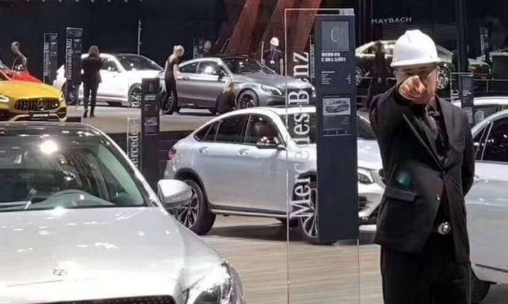 躲过315，躲不过412 奔驰搞定了央视，却败给了抖音