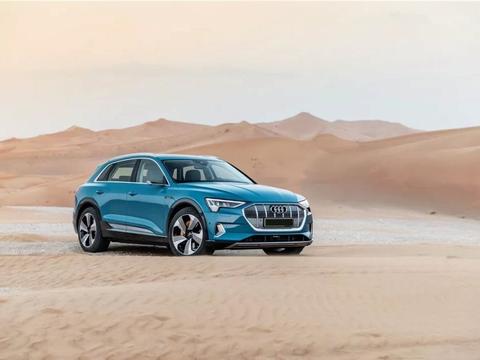 全球首款无后视镜量产SUV，玩新能源的奥迪你惹不起！