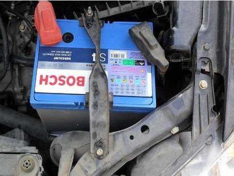 你知道如何正确的保养汽车电瓶吗？这样做，电瓶多用好几年！