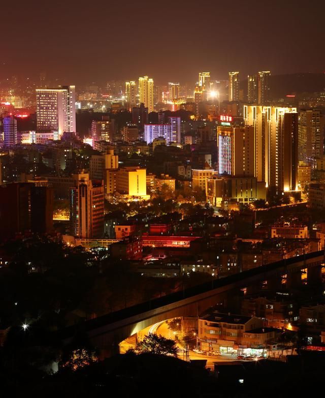 赣州与龙岩gdp_江西赣州和福建龙岩房价友好对比