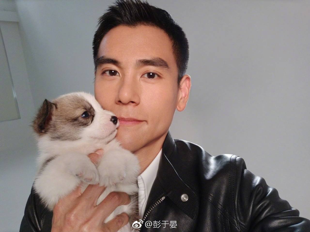 彭于晏:我不是我没有你走开这真是很低级的冒充了，不走心
