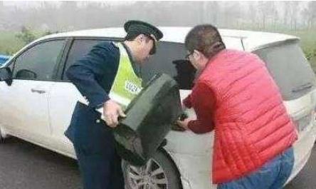 其实保险公司的这4个救援项目都是免费的，却有很多司机不知道！