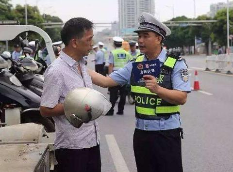 2019年开始，骑电动车也要考取驾照了您怎么看
