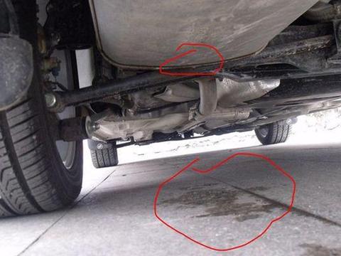 汽车排气管”滴水“到底要不要紧？现在知道还不算晚