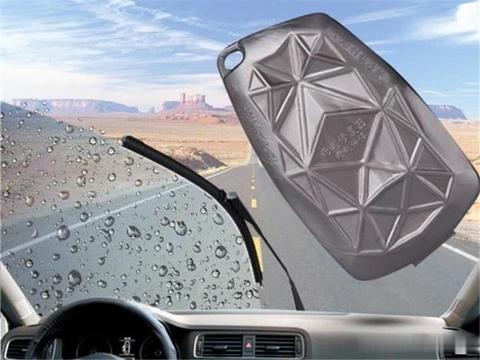 雨刮器刮完依然有水印？伴随着异响不断？用这招车窗焕然一新！