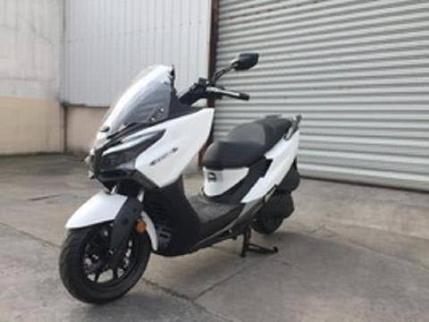 CT300ABS现身新车目录，量产上市在即，预计售价3w左右