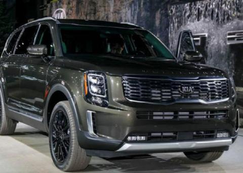 韩系汽车真是醉了，这样炫的车，都拿出来了，看来是要拼命了