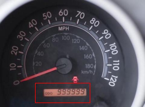 他开丰田“环绕“地球40圈！丰田：送你台新车，告诉我你咋开的