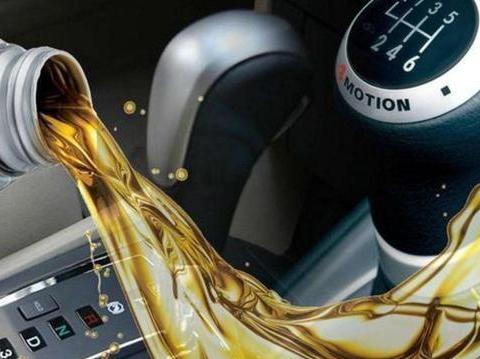 变速箱油多久换一次很多人搞不清楚这点，导致变速箱提前报废