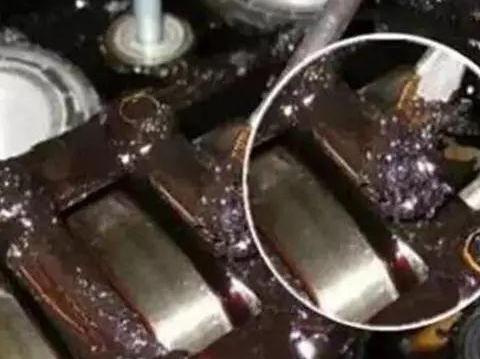 谁说的清积碳只能去跑高速？老司机教你这个好办法，积碳全清光