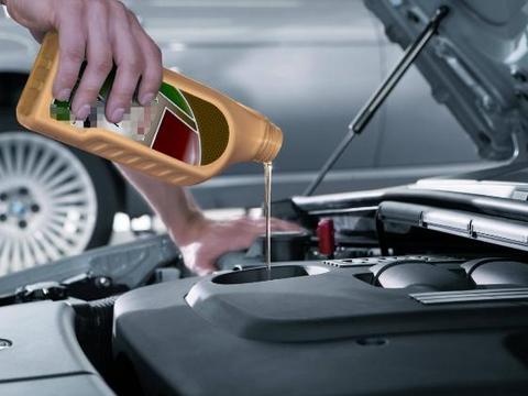 骗了国人20年，5000公里换一次机油？别信了，这才是最佳时间！