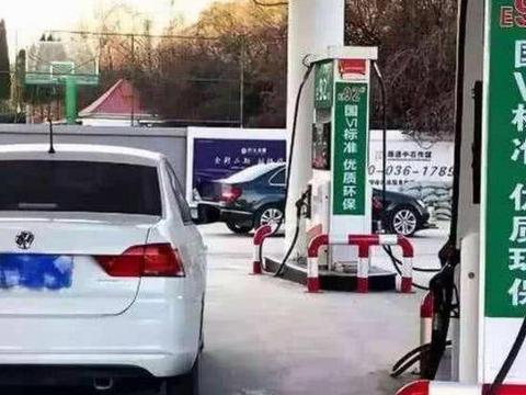 国六到来前，入手降价的国五车，到底合不合适？
