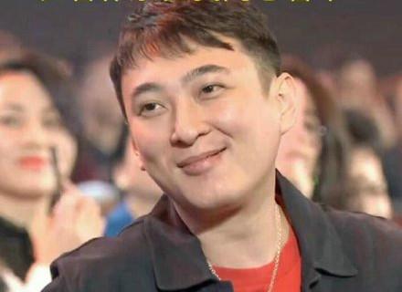 微博之夜晚会看点: 朱一龙左边娜扎右边热巴, 林志玲大秀身材