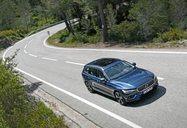 舒适操控比肩轿车，装得比SUV还多，这才是最实用的车型