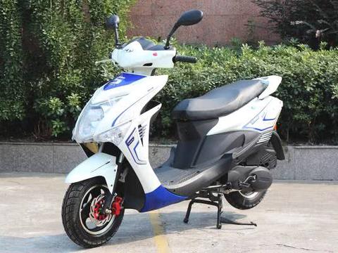 电动车要考驾照，明年4月份正式实施，农民准备好了吗？