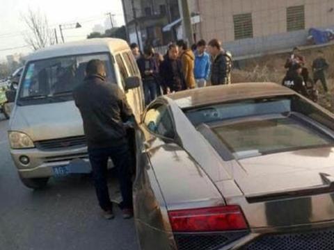 汽车保险买这四种就够，别再傻傻送钱给保险公司了，后悔没早知道