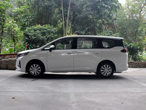 又一款7座大商务，轴距2米8，标配1.5T，如今供不应求