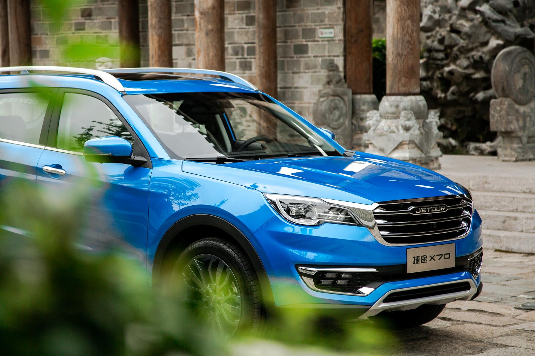 想知道“10-15万中型车“最近有什么新消息么，都在这里了