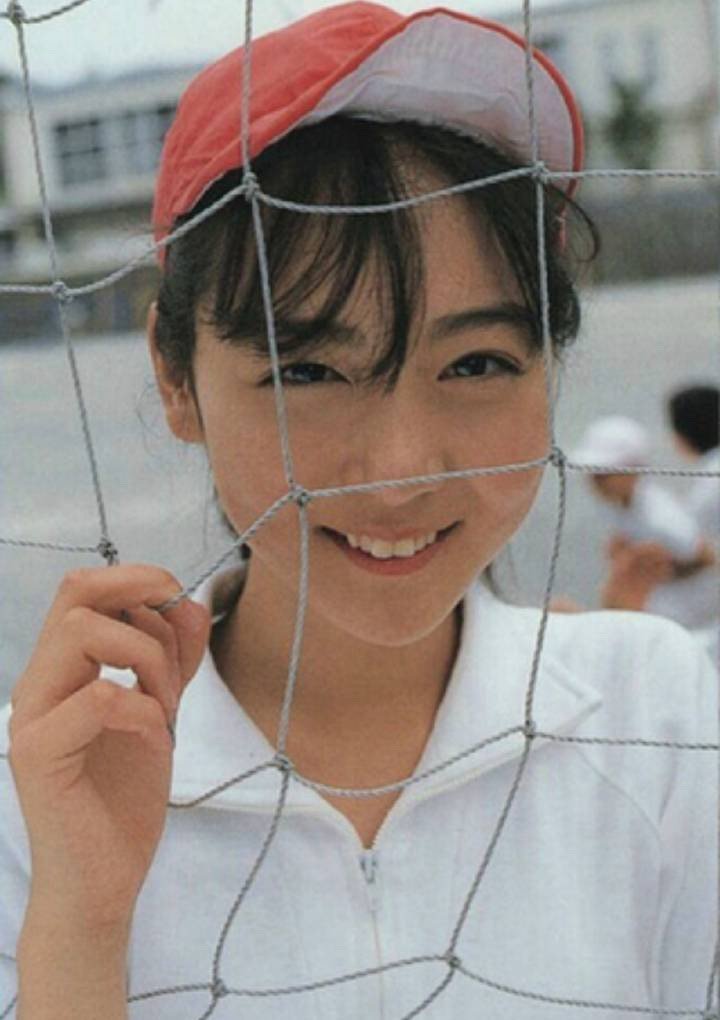 奈良沙绪理《天使12岁》写真集