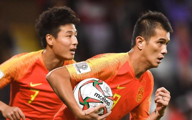 赢泰国含金量不足,知名解说为国足抱不平,球迷