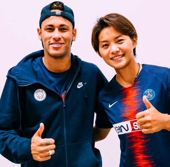 中国足球的另类!为留洋年薪缩水10倍,一句话让