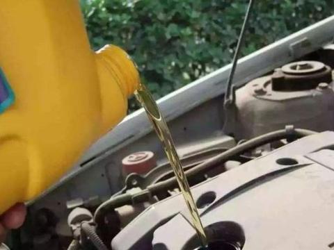 开车前先学会养车，记住这张保养周期表，车子故障少9成