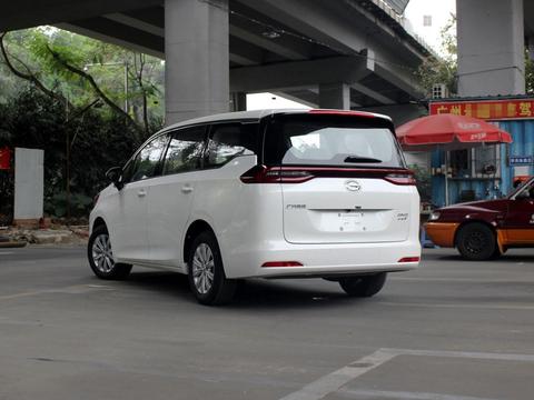 又一款7座大商务，轴距2米8，标配1.5T，如今供不应求