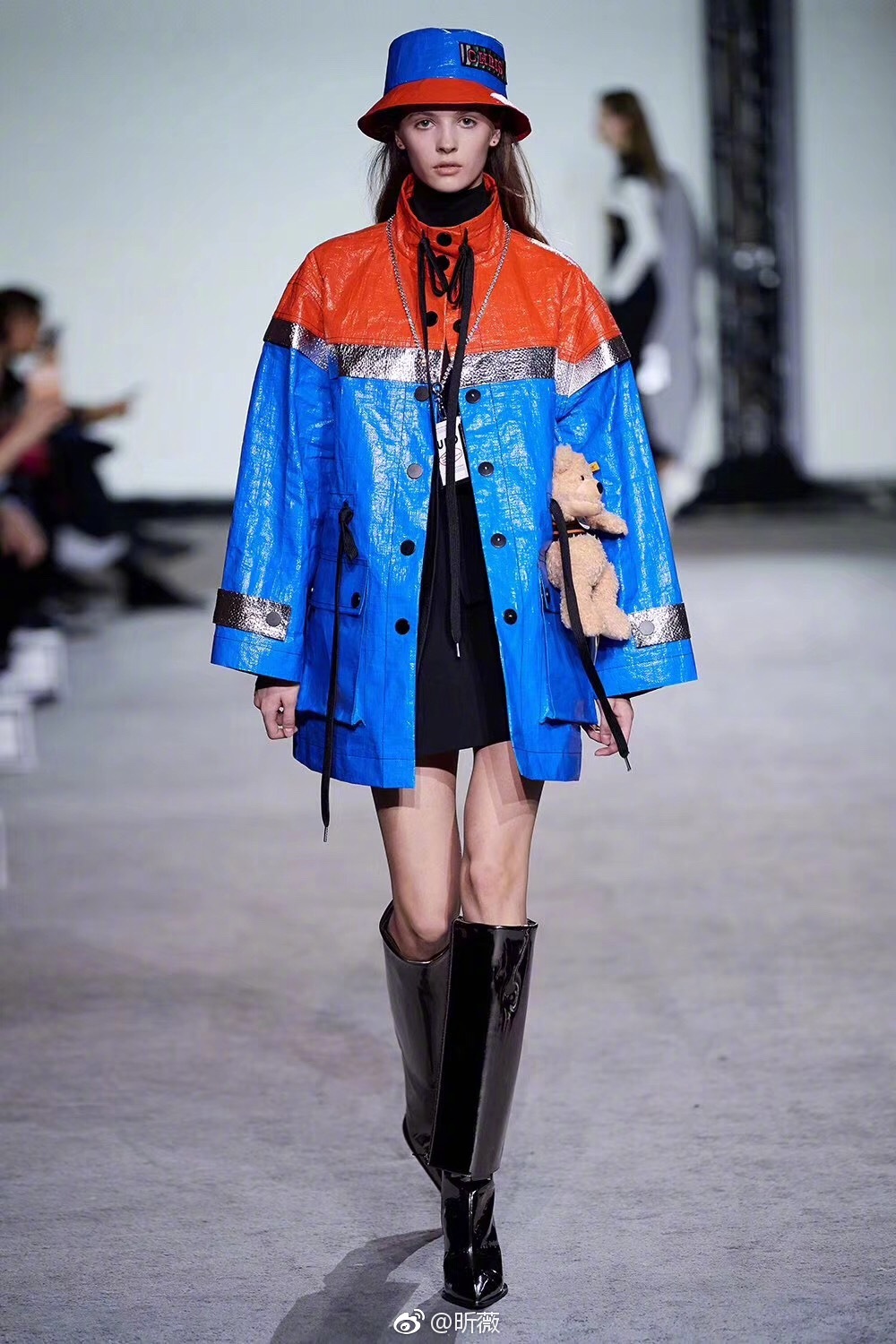 VV受邀参加FASHIONNOW发声 CHRIS BY CH