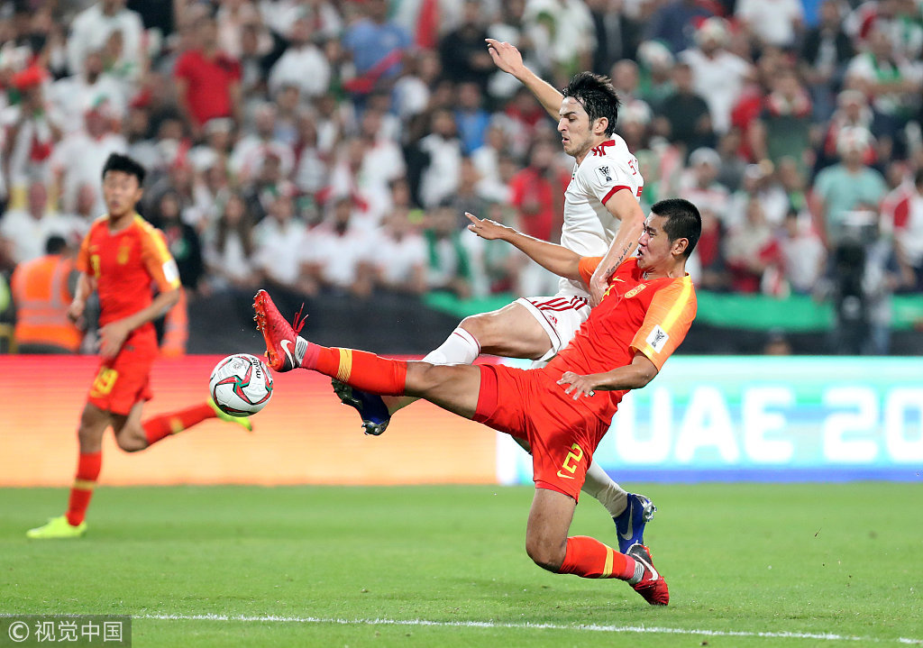 国足三次犯下同样错误 完败伊朗止步八强