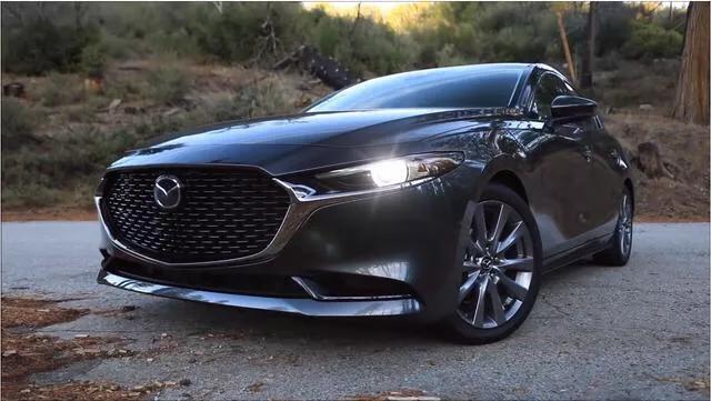 或售14.86-20.23万，全新马自达3到店实拍，充值信仰