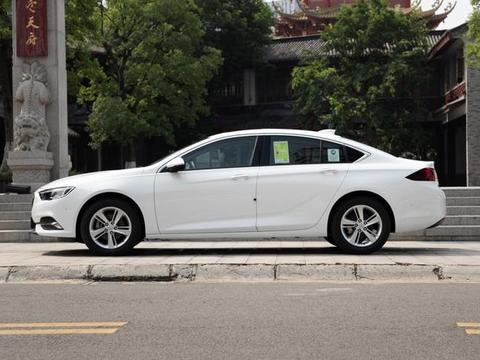 想知道“美系中型三厢车“近期资讯盘点，你想要的这里都有