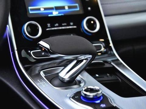 公认的“MPV低调王”，跟埃尔法一样奢侈，有它在谁还买GL8