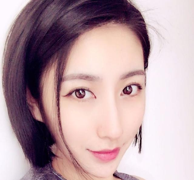 疑似陈羽凡同居女友微博曝光,海量美照超性感