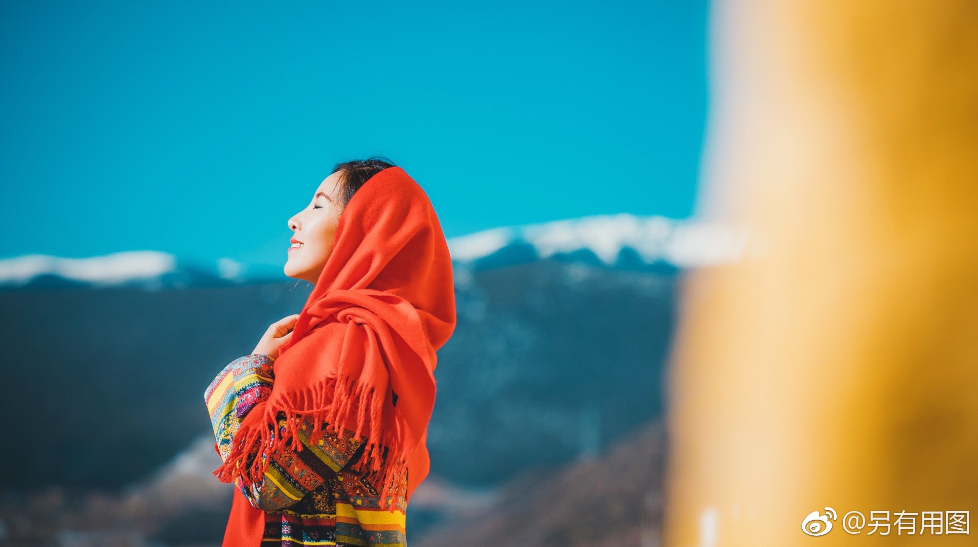 这三天,老赵我在香格里拉拍雪山,拍美女,到成都拍高楼