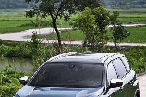 汉兰达见到它头疼，轴距2米8，19万不到途观压力十分大