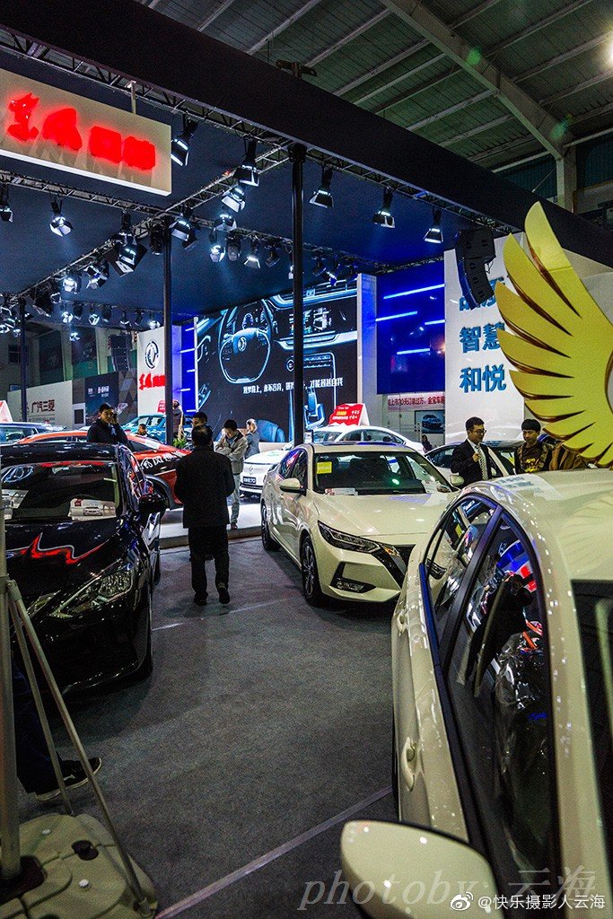 第30届潍坊金宝国际车展。摄于2019年10月。