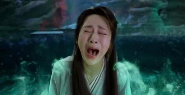女星哭戏大比拼:杨紫撕心裂肺,周冬雨让人出戏,杨幂被网友称赞