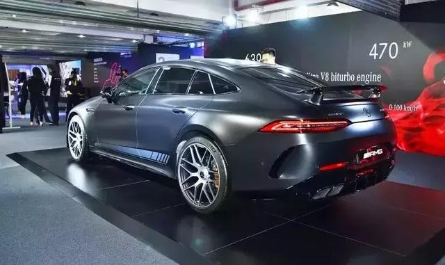 梅赛德斯-AMG GT四门跑车发售,预售价100.00万起