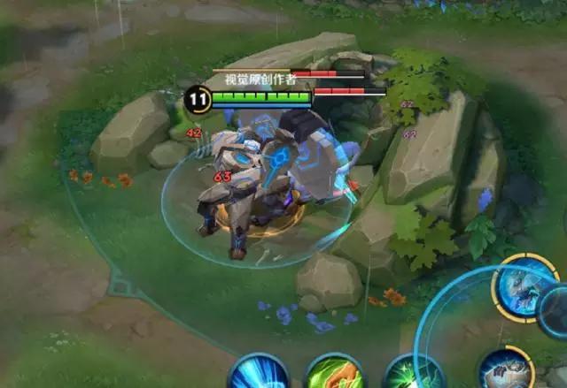 王者荣耀：史上第一个不耗蓝，却有蓝条的英雄，鲁班被他挤出血！