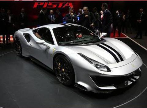 兰博基尼就先不买了！法拉利的最强敞篷488 Pista Spider来了
