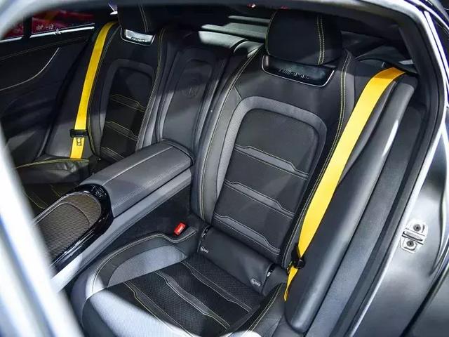 梅赛德斯-AMG GT四门跑车发售,预售价100.00万起