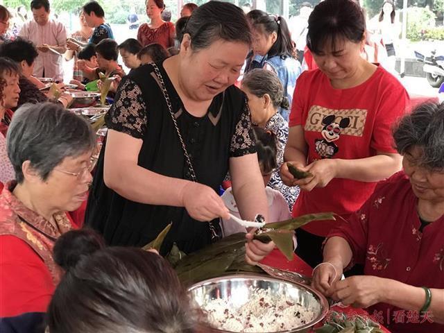 共唱邻里情，共扬和谐风！汉阳区举办首届社区“邻里节”