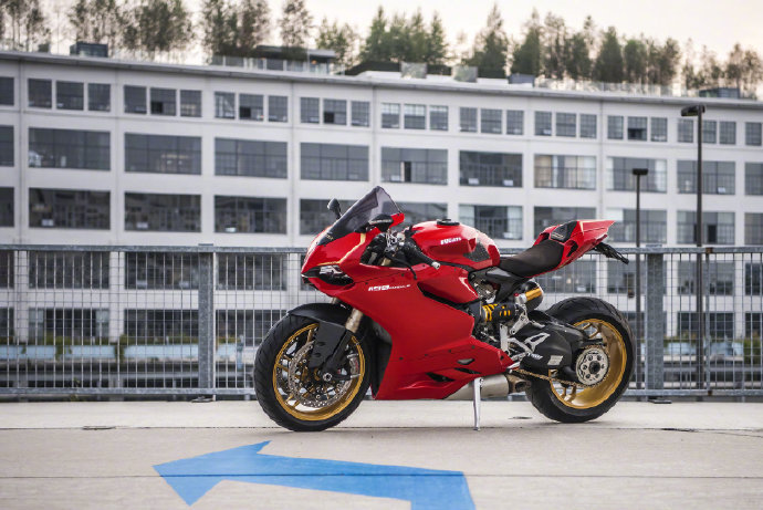 杜卡迪panigale1199,杜卡迪959panigale 杜卡迪ducati 1199 panigale,两轮超跑的魅力!
