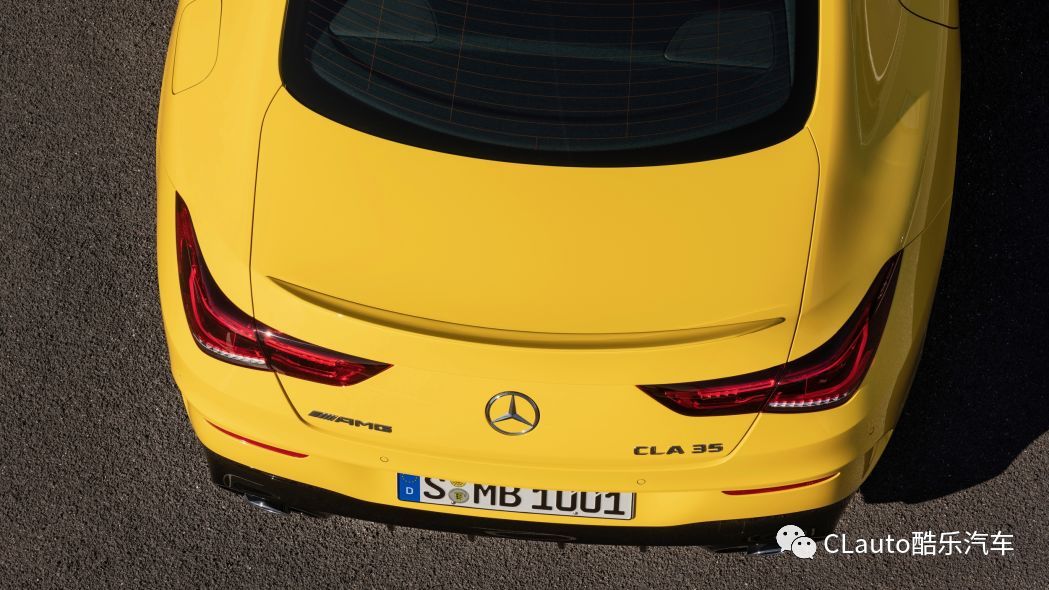 新CLA 35 AMG正式发布,302匹,4.6秒破百,带赛道记录仪