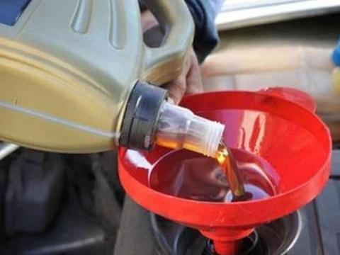 汽车定期保养，一般常规保养项目有哪些？总共有9个！