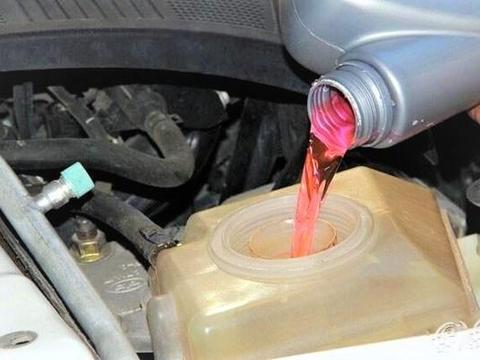 开车的朋友，一个小习惯可以减少很多小问题的发生