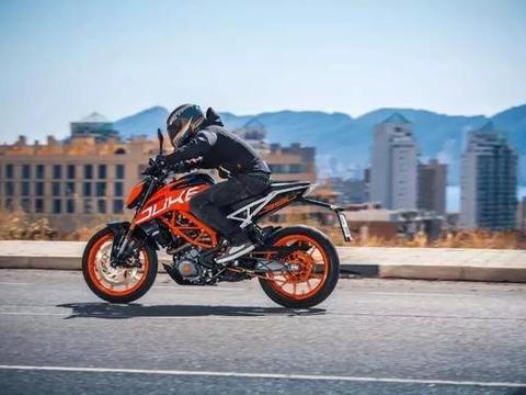 街车、旅行车、拉力车相比选哪款比较好？来告诉你答案！