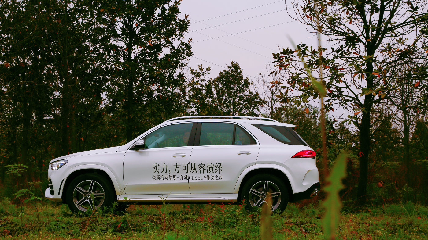 国内首试|全新梅赛德斯-奔驰GLE SUV:宝马X5的重量级对手